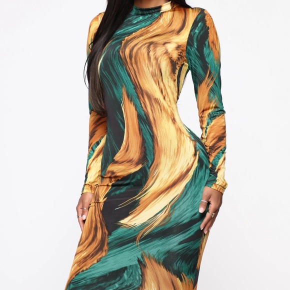 Fashion Nova Bodycon Dress - Picture 7 of 10